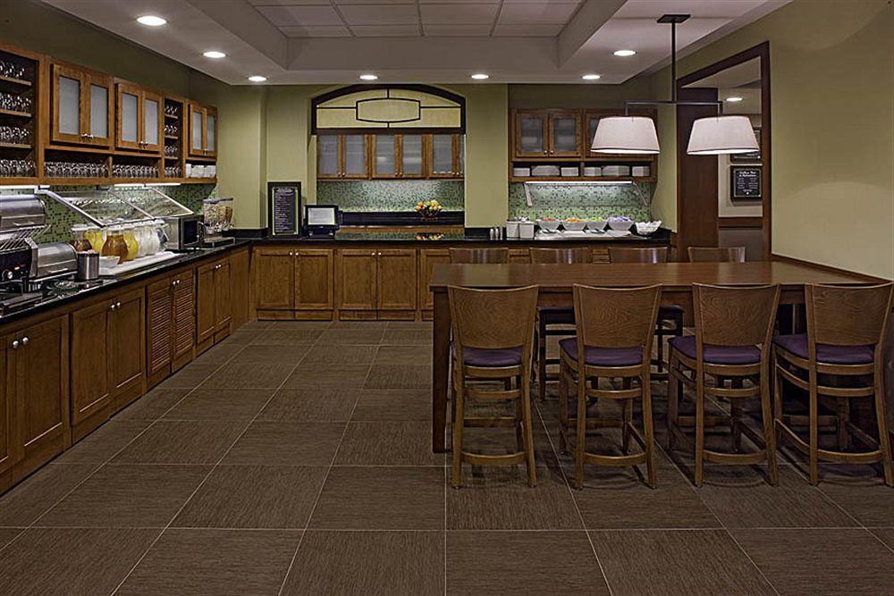 Hyatt Place Atlanta Alpharetta North Point Mall Restoran gambar